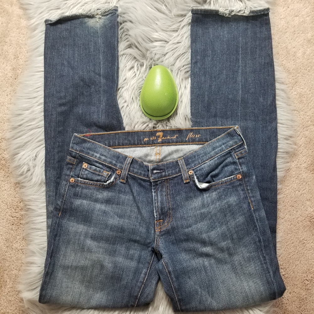 7 for all mankind, women Jean's, size 28. - Picture 6 of 7